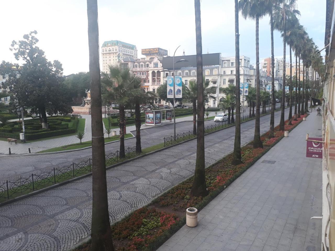 View Of The Tower Of Alphabet Apartment Batumi Exterior photo